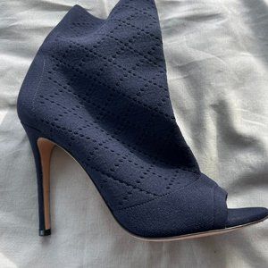 Gianvito Rossi Open-toe heel boots.
